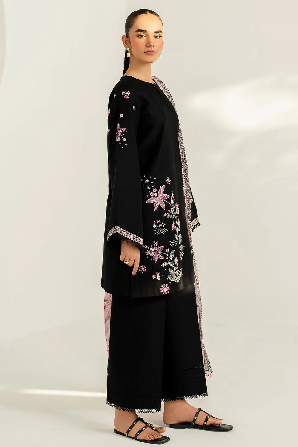 3PC Unstitched Dhanak Embroidered Shirt with Embroidered Dhanak Shawl and Trousers -AB126