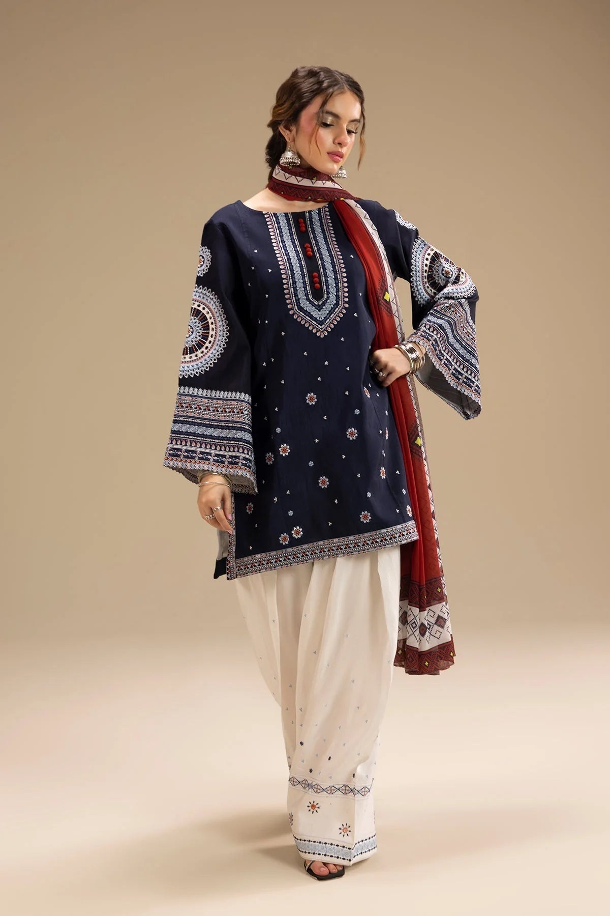 3PC Unstitched Dhanak Embroidered Shirt with Embroidered Dhanak Shawl and Trousers -AB125