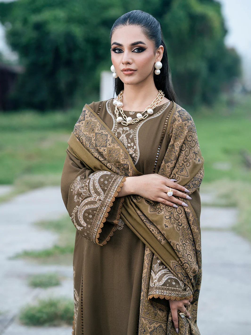 3PC Unstitched Dhanak Embroidered Shirt with Embroidered Dhanak Shawl and Trousers -AB110